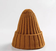 Load image into Gallery viewer, JUKE Beanies
